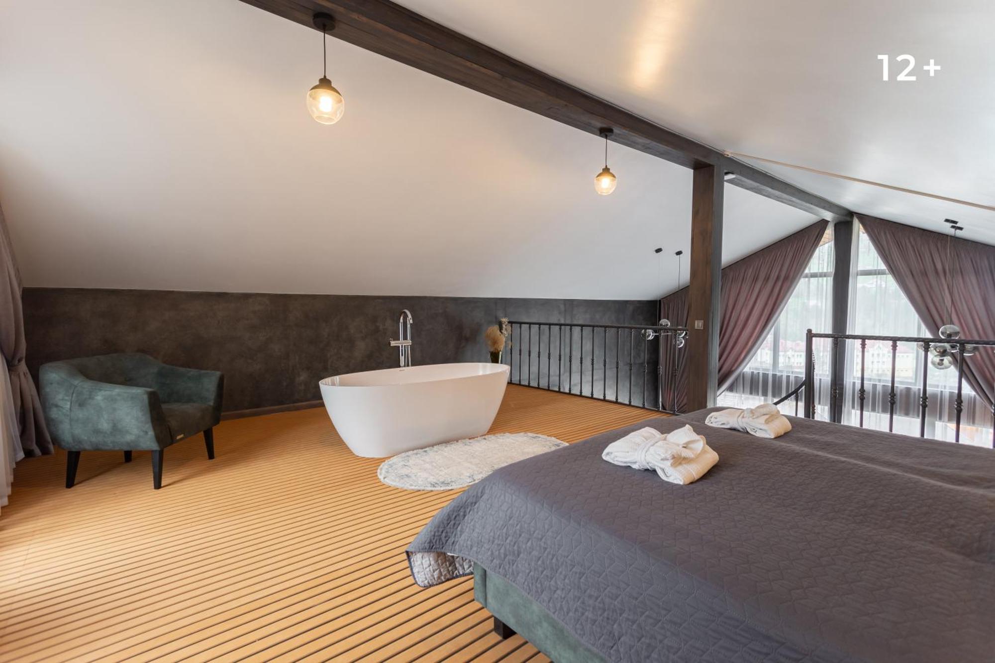 Phoenix Relax Park منتزه العطل 4*
